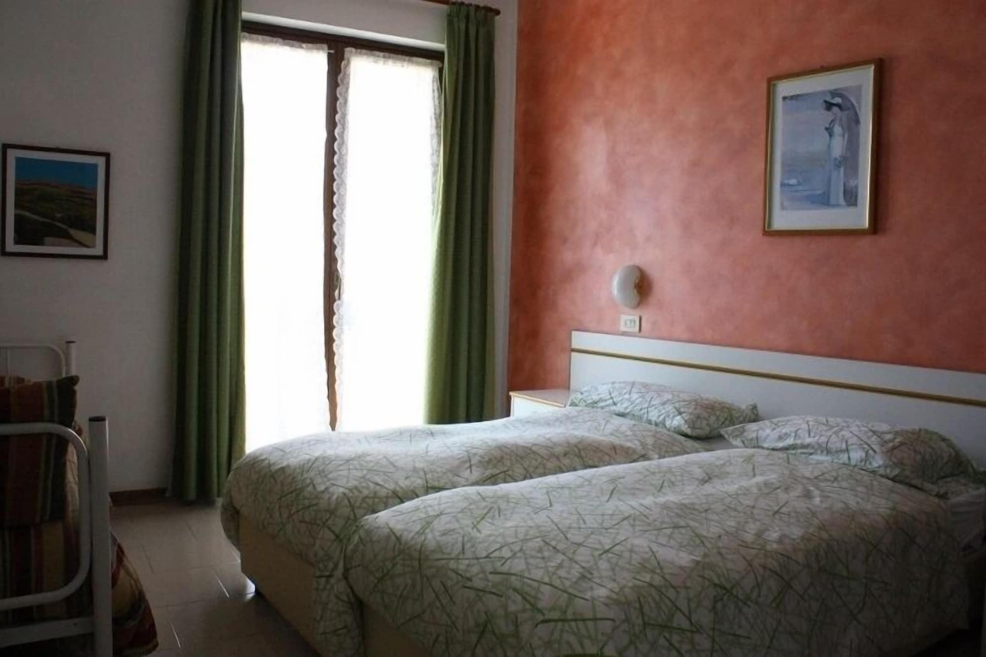 Stella D'Oro - Hotel & Apartments Tremosine Extérieur photo