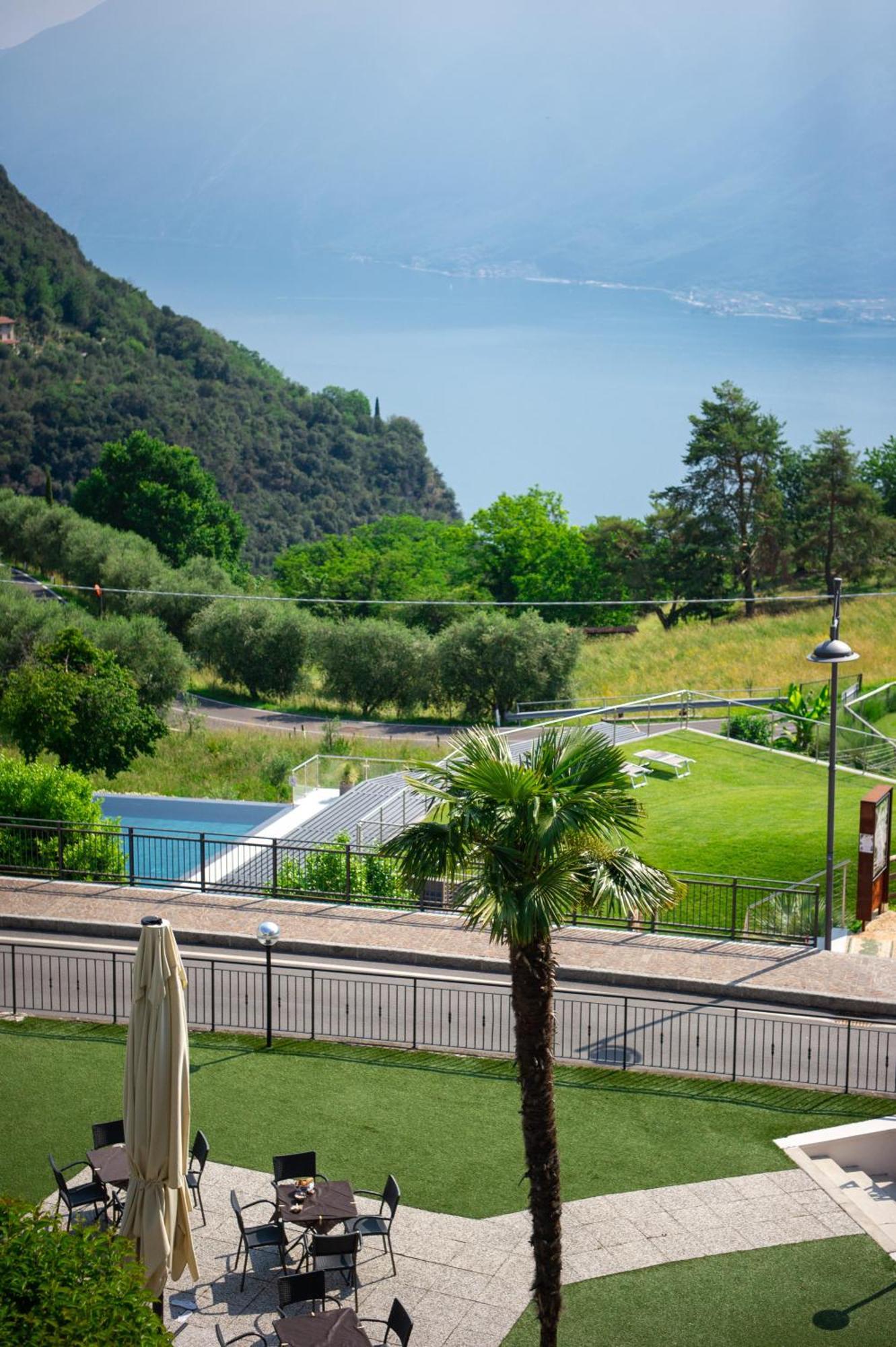 Stella D'Oro - Hotel & Apartments Tremosine Extérieur photo